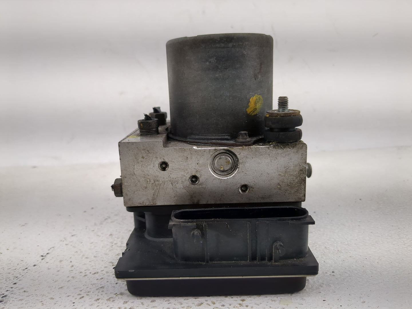 2012 Nissan Sentra ABS Pump Control Module Replacement P/N:47660 9AF0A 0 265 251 613 Fits OEM Used Auto Parts - Oemusedautop