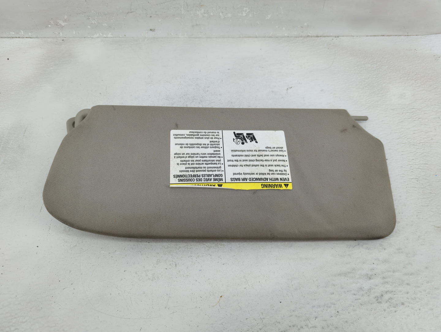 2011-2012 Nissan Sentra Sun Visor Shade Replacement Passenger Right Mirror Fits Fits 2011 2012 OEM Used Auto Parts - Oemused