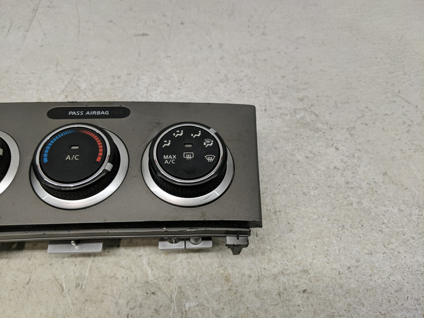 2010-2012 Nissan Sentra Climate Control Module Temperature AC/Heater Replacement Fits Fits 2010 2011 2012 OEM Used Auto Part