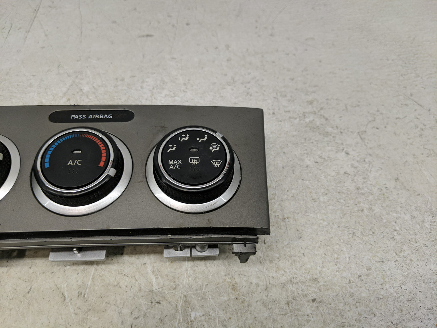 2010-2012 Nissan Sentra Climate Control Module Temperature AC/Heater Replacement Fits Fits 2010 2011 2012 OEM Used Auto Part