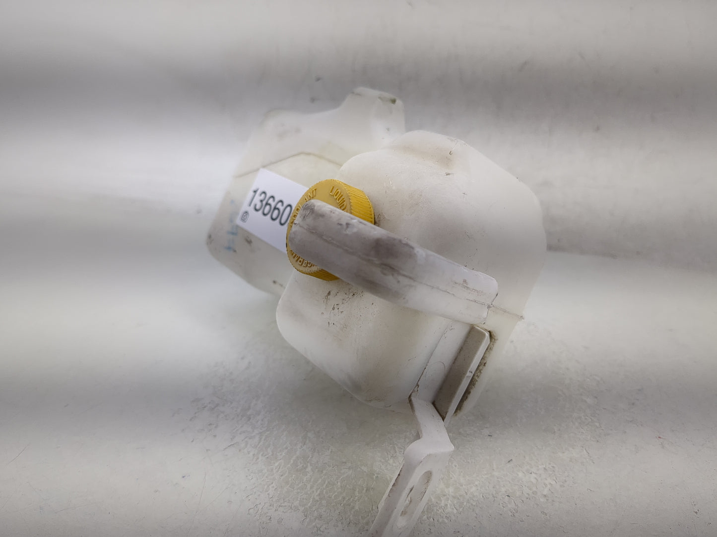 Nissan Sentra Windshield Washer Fluid Reservoir Bottle Oem - Oemusedautoparts1.com