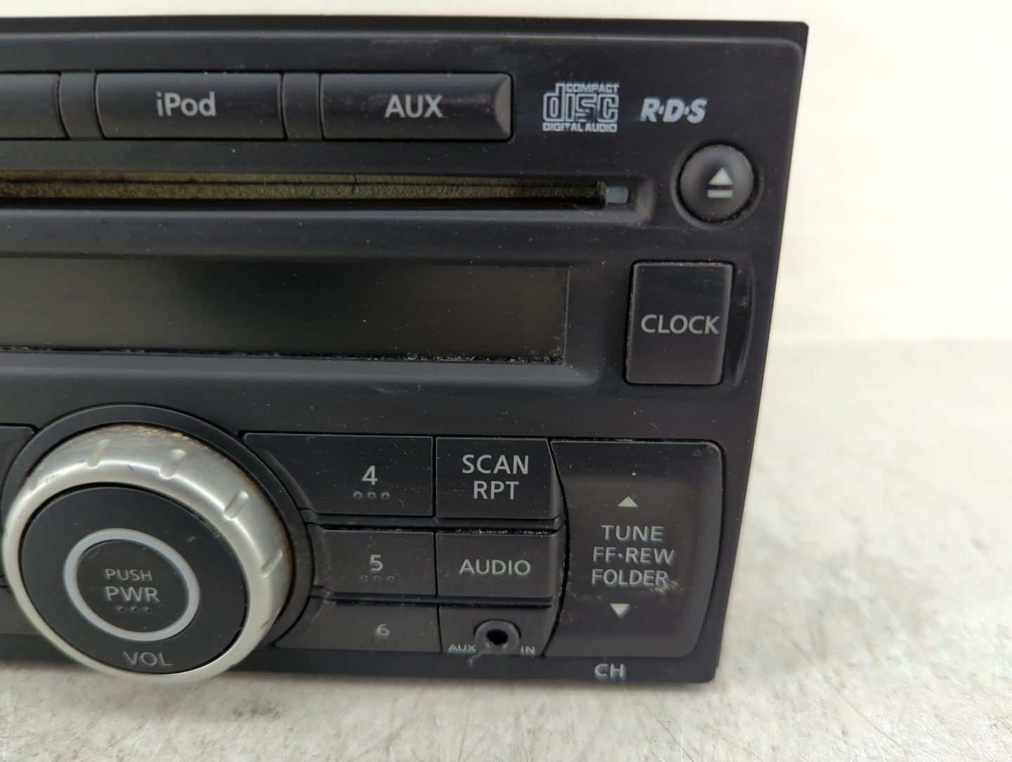 2010-2012 Nissan Sentra Radio AM FM Cd Player Receiver Replacement P/N:28185-ZT50A Fits Fits 2010 2011 2012 OEM Used Auto Pa