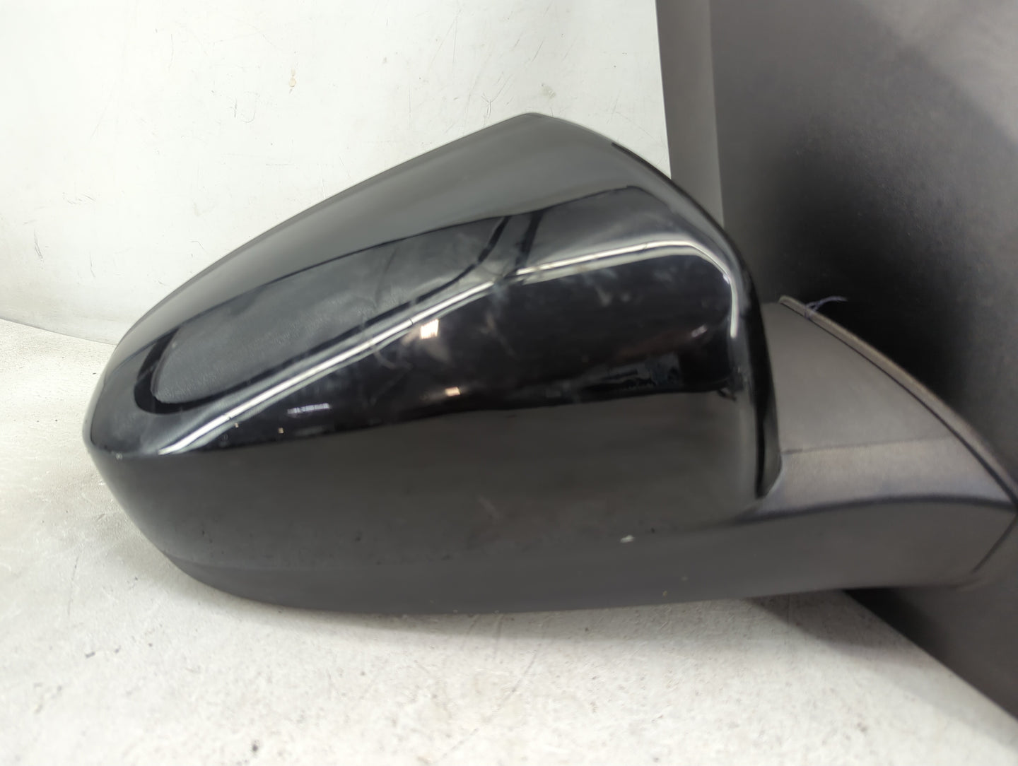 2007-2012 Nissan Sentra Passenger Side View Mirror - Right Door Mirror OEM Used - Oemusedautoparts1.com