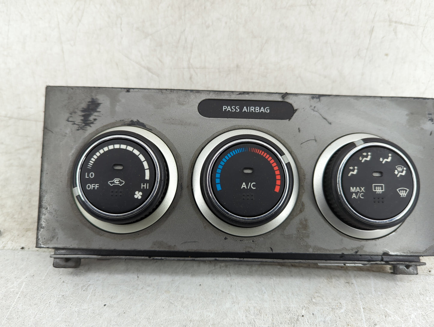 2010-2012 Nissan Sentra Climate Control Module Temperature AC/Heater Replacement P/N:27575 ET000 P12951 A32000 Fits OEM Used