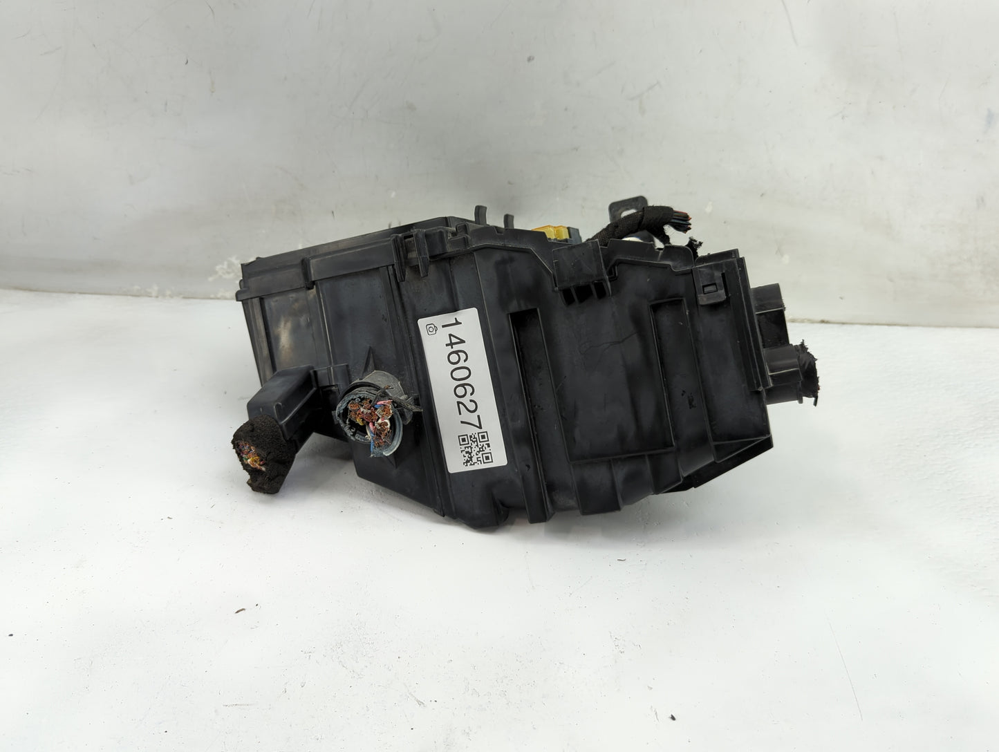 2007-2012 Nissan Sentra Fusebox Fuse Box Panel Relay Module P/N:284B8 ET000 284B6 ET03A Fits Fits 2007 2008 2009 2010 2011 2