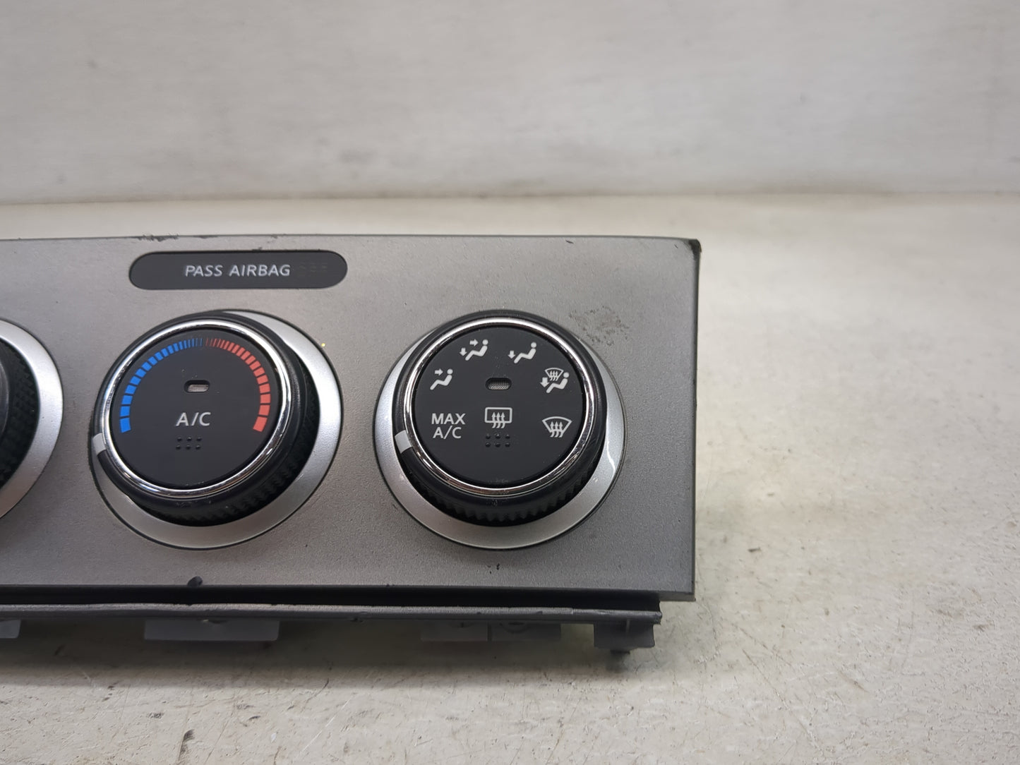 2010-2012 Nissan Sentra Climate Control Module Temperature AC/Heater Replacement P/N:ZT50A 3206000 Fits Fits 2010 2011 2012 