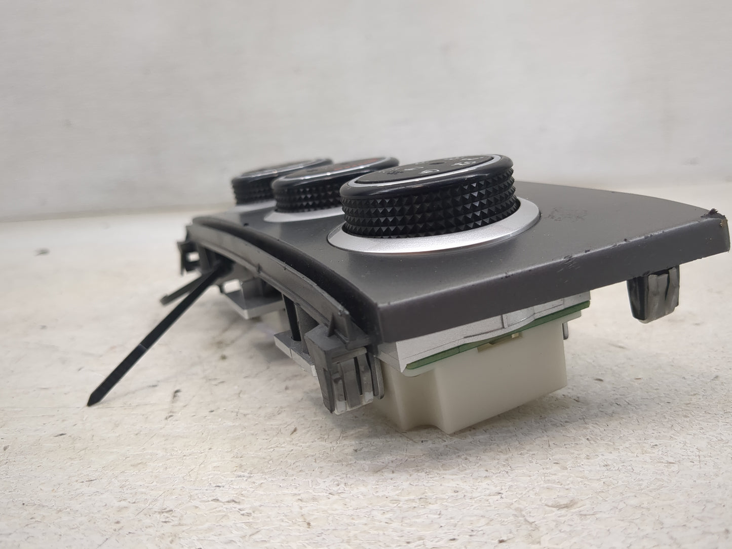2010-2012 Nissan Sentra Climate Control Module Temperature AC/Heater Replacement P/N:ZT50A 3206000 Fits Fits 2010 2011 2012 