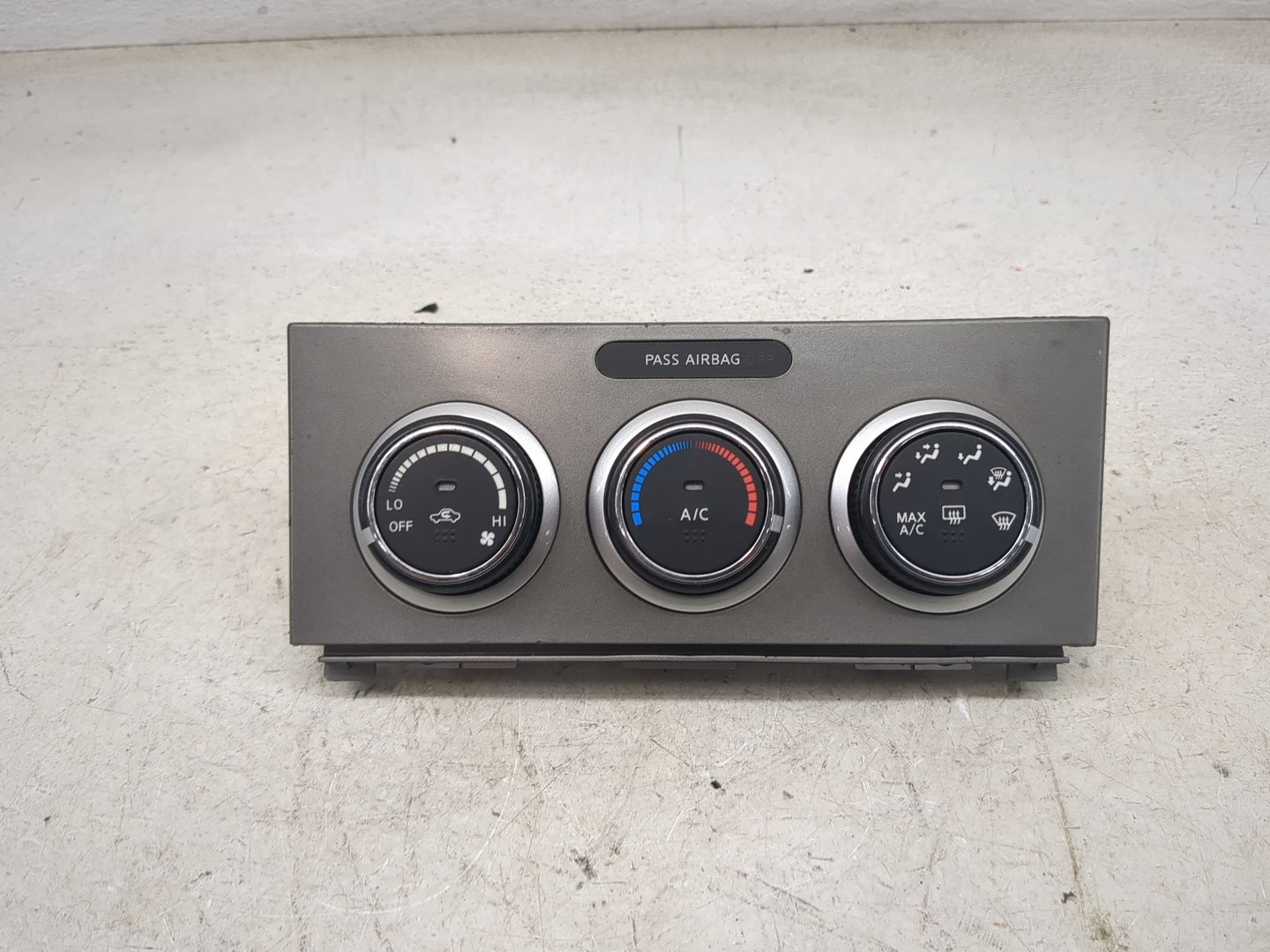 2010-2012 Nissan Sentra Climate Control Module Temperature AC/Heater Replacement Fits Fits 2010 2011 2012 OEM Used Auto Part