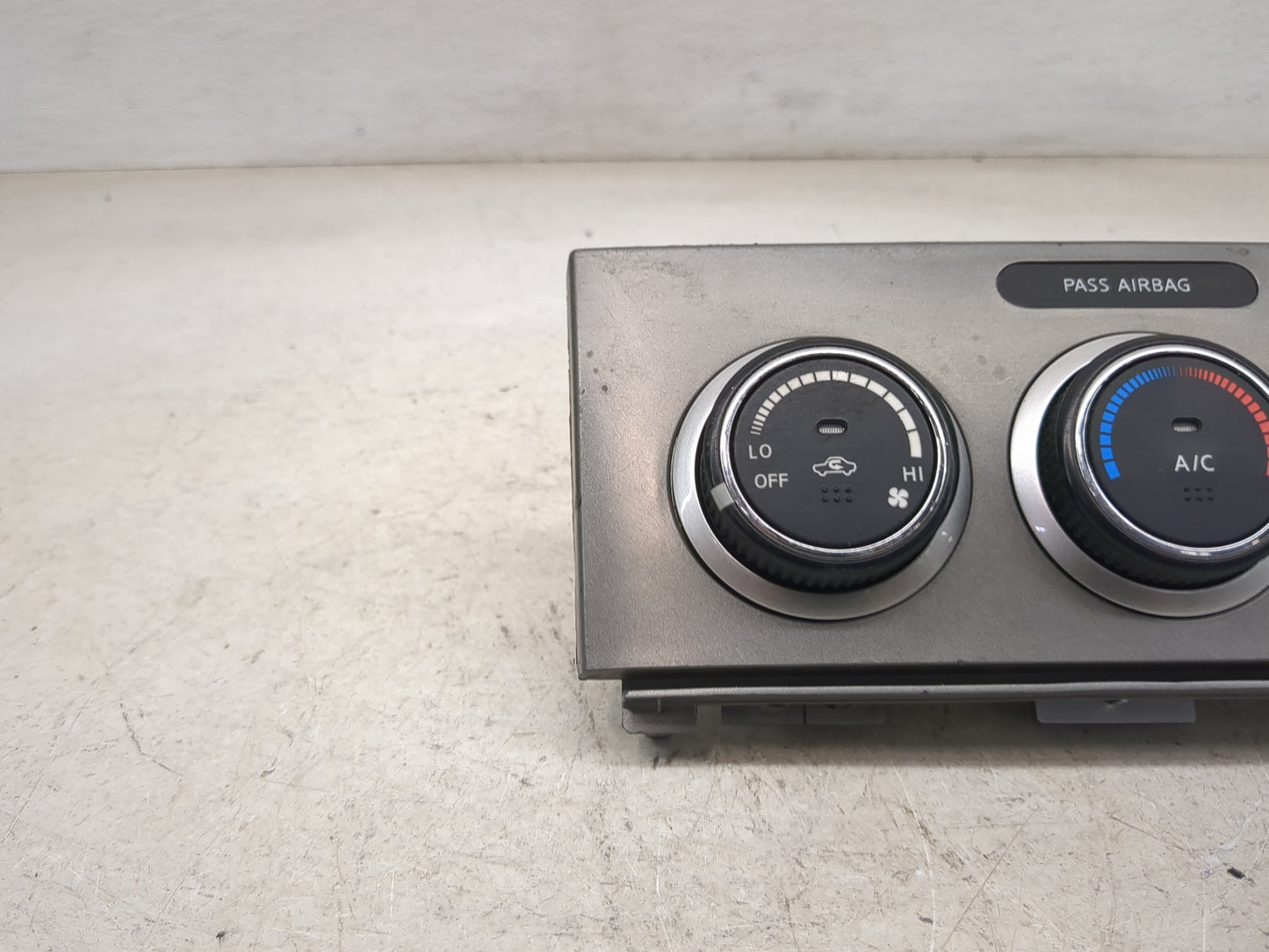 2010-2012 Nissan Sentra Climate Control Module Temperature AC/Heater Replacement Fits Fits 2010 2011 2012 OEM Used Auto Part