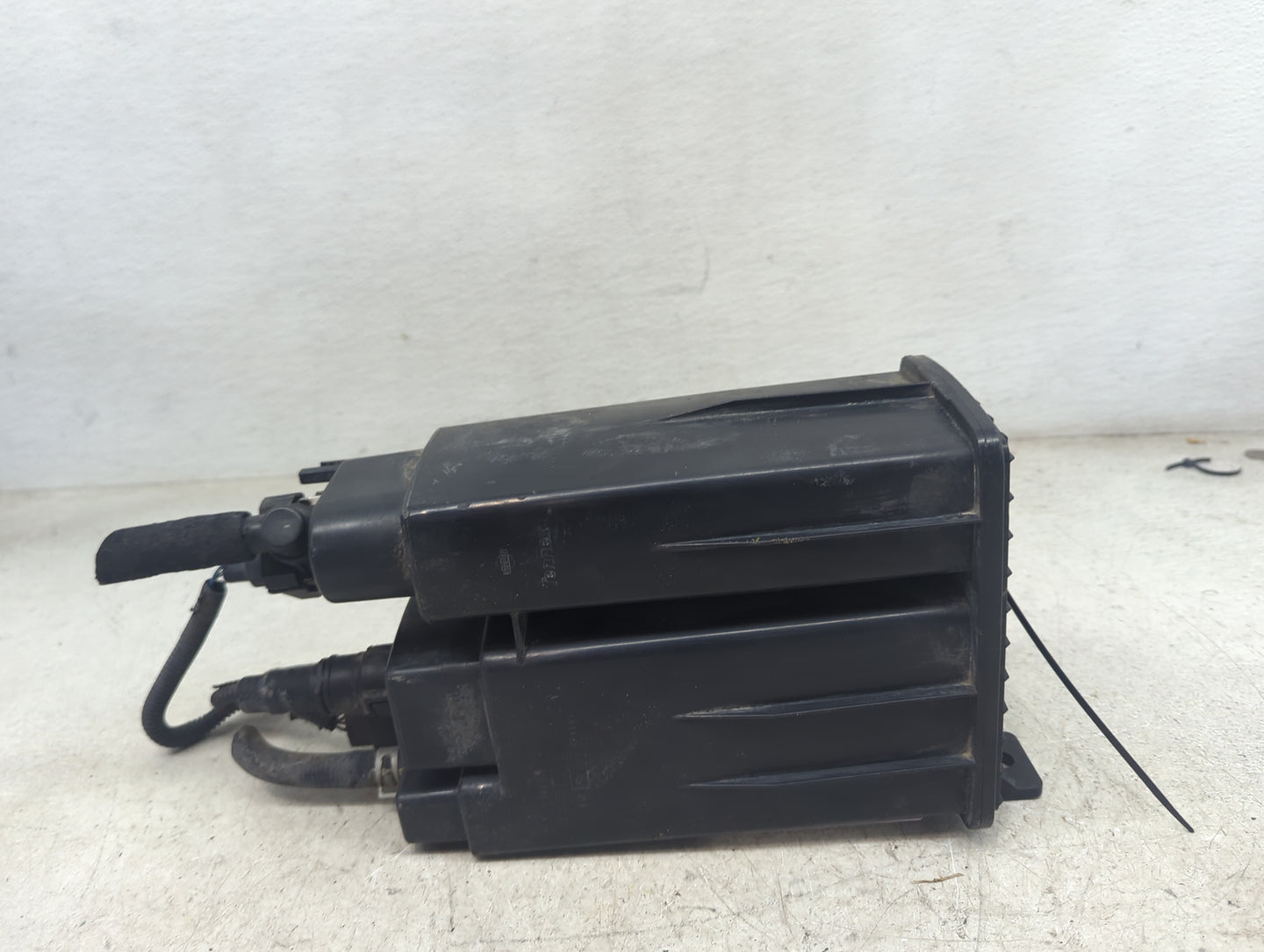 2012 Nissan Sentra Fuel Vapor Charcoal Canister 1479443 - Oemusedautoparts1.com