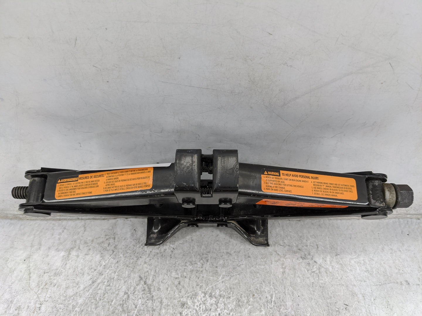 2012 Nissan Sentra Spare Scissor Car Jack Black - Oemusedautoparts1.com