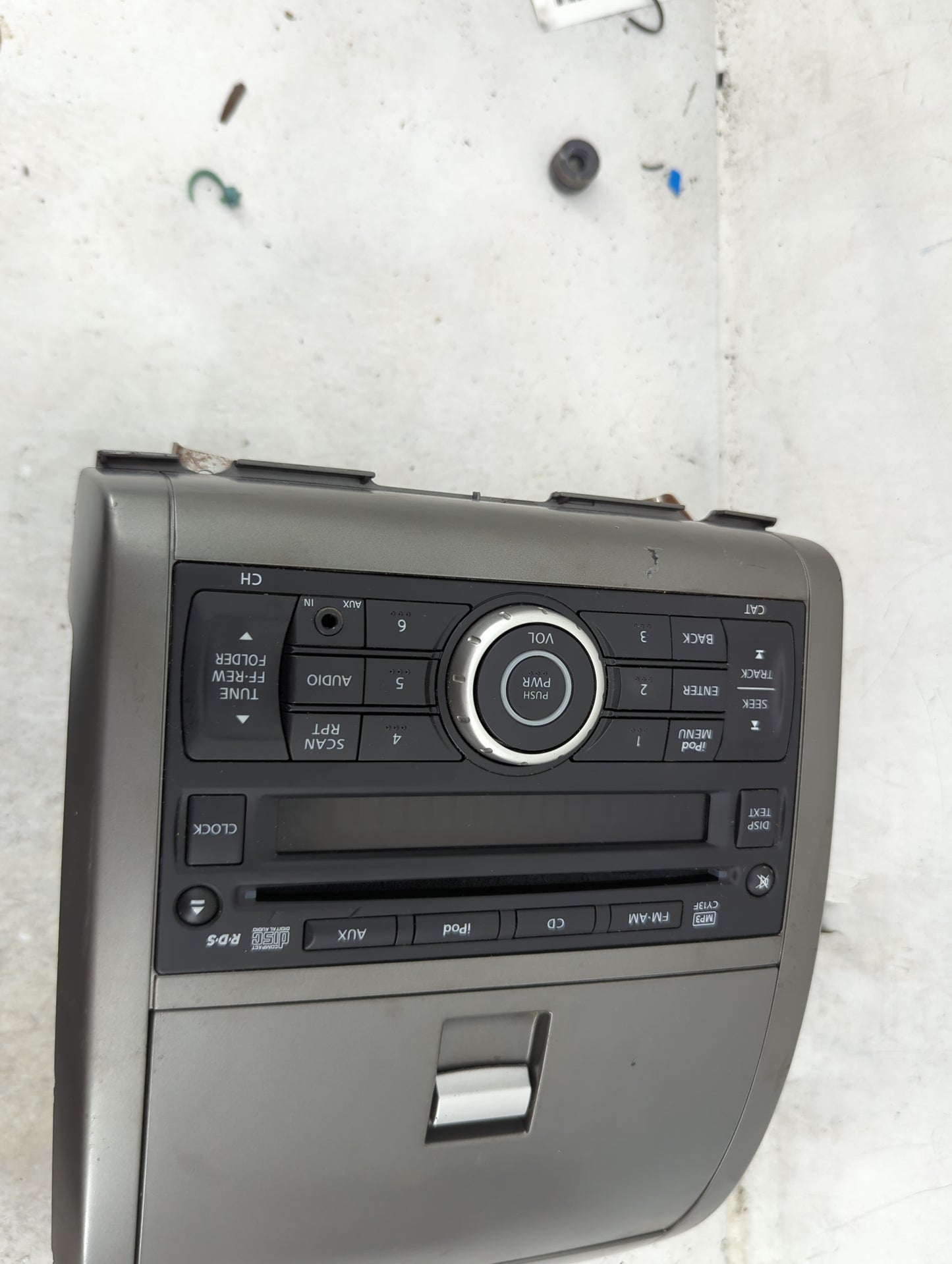 2010-2012 Nissan Sentra Radio AM FM Cd Player Receiver Replacement Fits Fits 2010 2011 2012 OEM Used Auto Parts - Oemusedaut