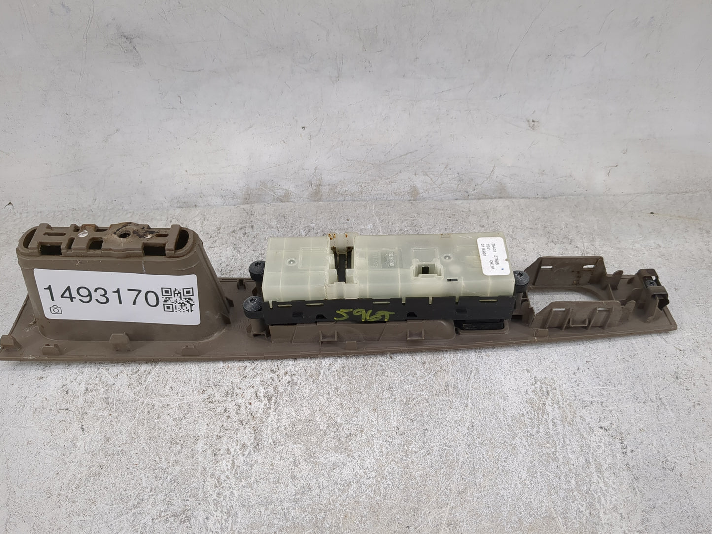 2010-2012 Nissan Sentra Master Power Window Switch Replacement Driver Side Left P/N:25401 ZT50B Fits Fits 2010 2011 2012 OEM
