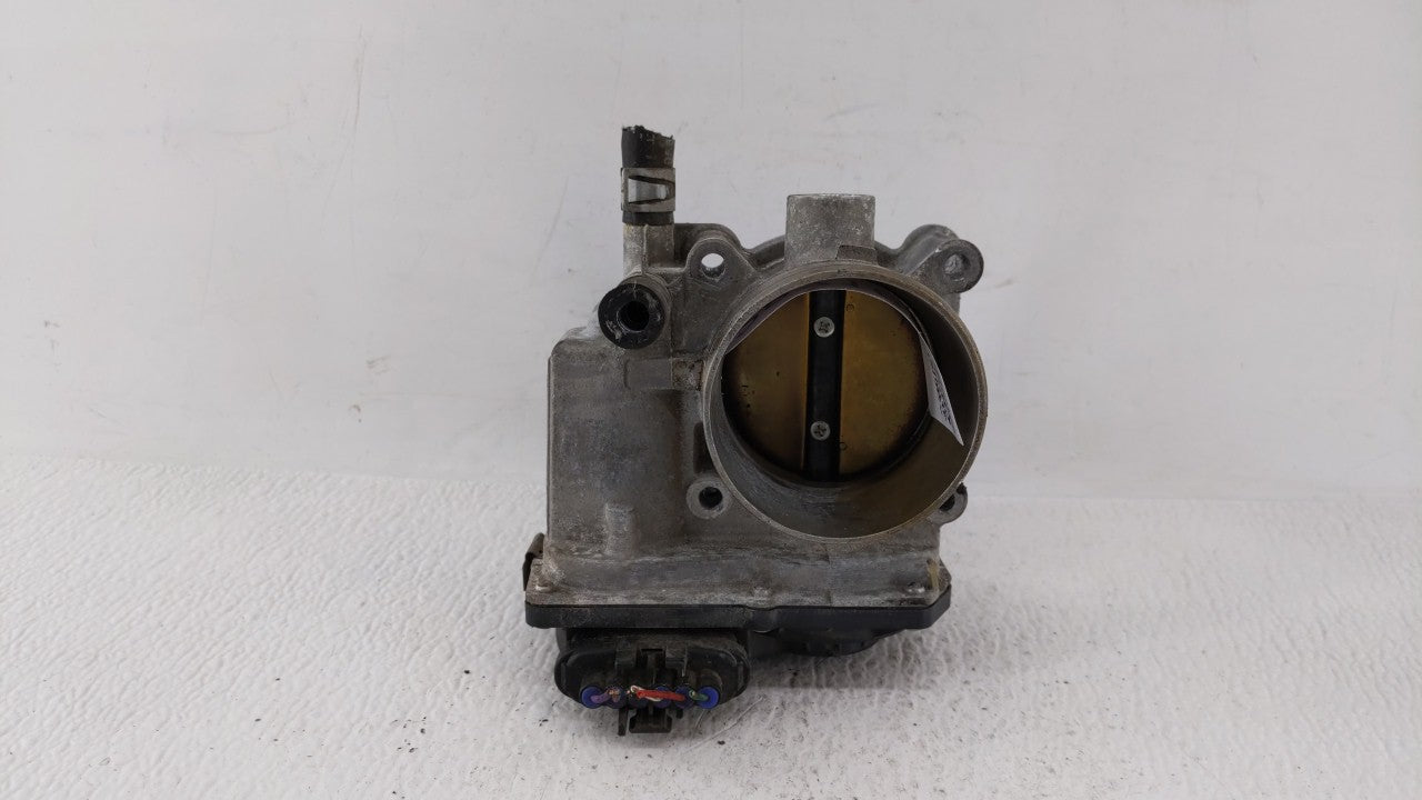 2007-2012 Nissan Sentra Throttle Body P/N:ET-A60-02 E ET-A60-02 J Fits OEM Used Auto Parts - Oemusedautoparts1.com