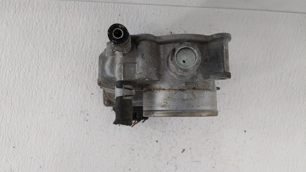2007-2012 Nissan Sentra Throttle Body P/N:ET-A60-02 E ET-A60-02 J Fits OEM Used Auto Parts - Oemusedautoparts1.com