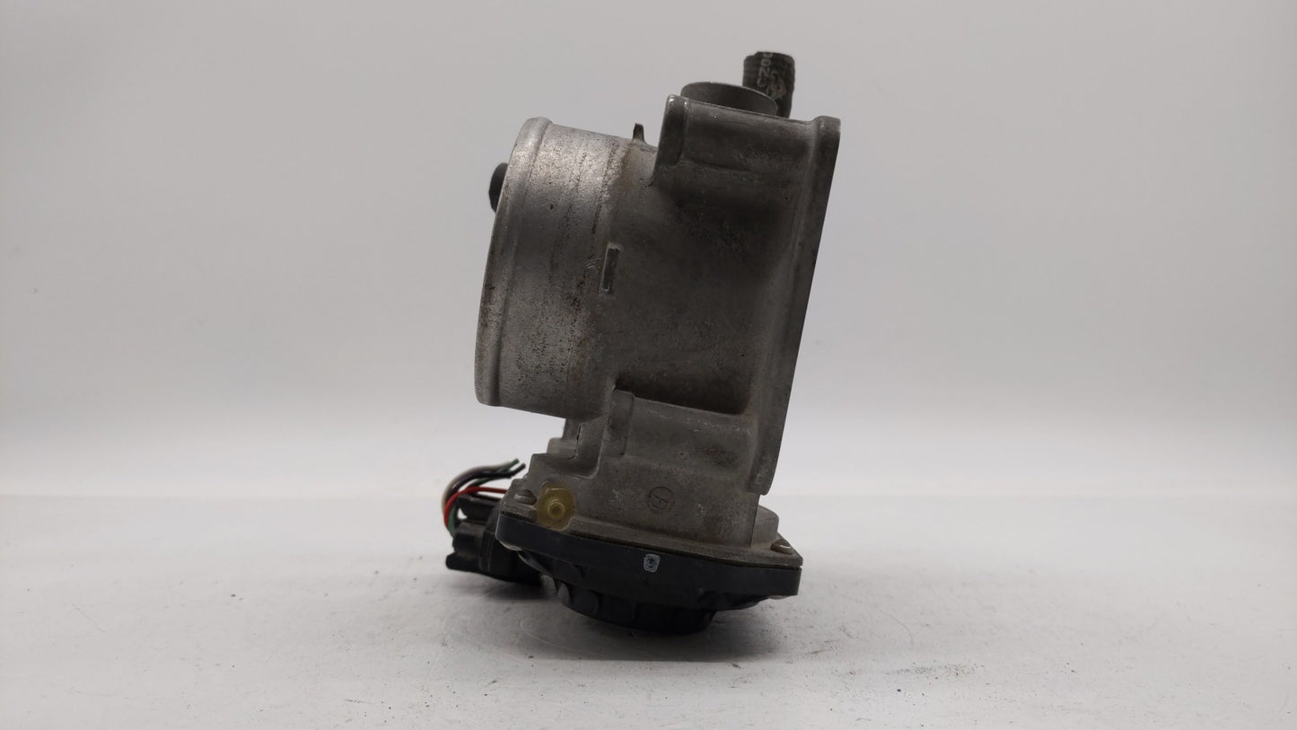 2007-2012 Nissan Sentra Throttle Body P/N:ET-A60-02 E ET-A60-02 J Fits OEM Used Auto Parts - Oemusedautoparts1.com