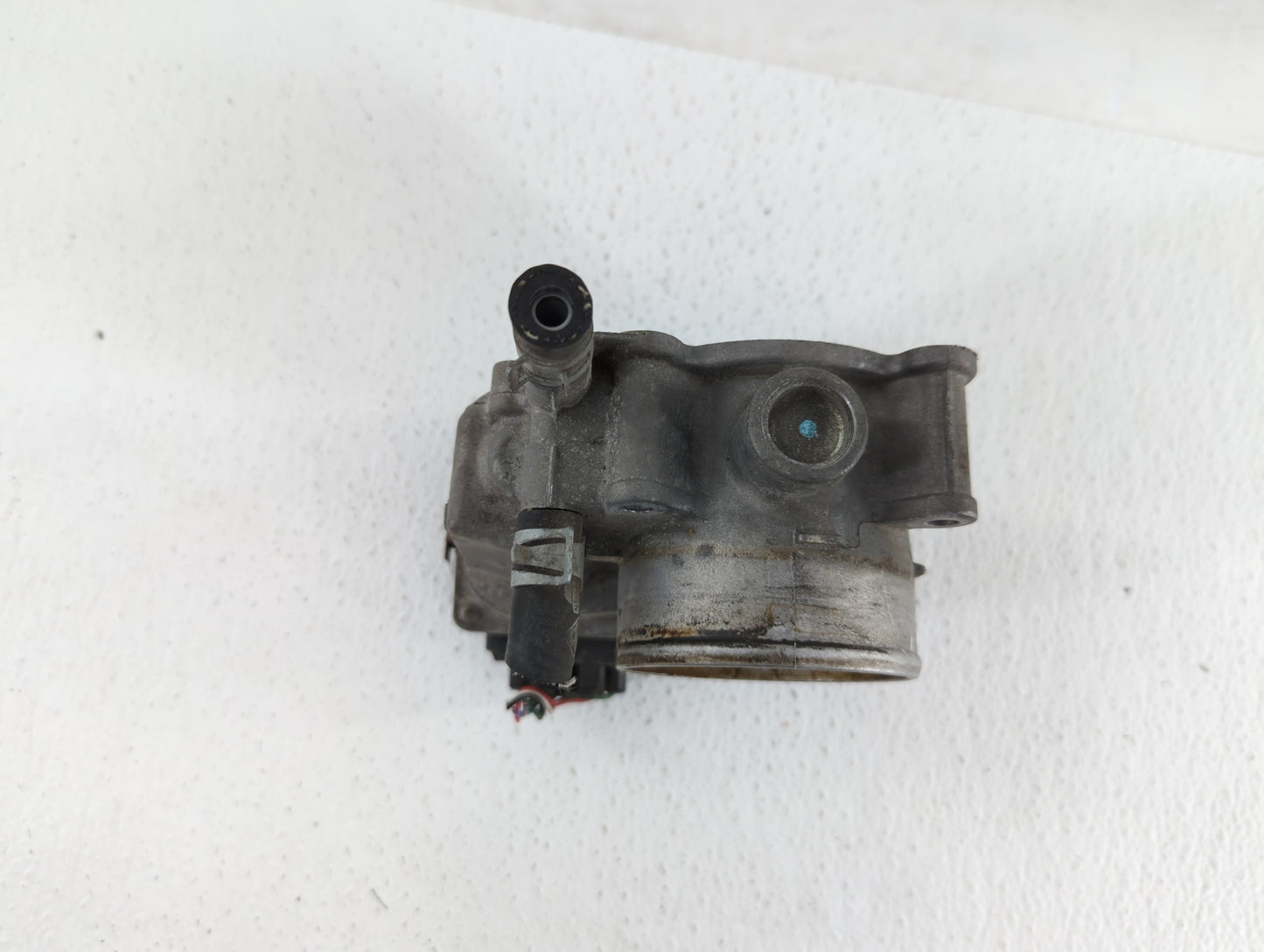 2007-2012 Nissan Sentra Throttle Body P/N:ET-A60-02 E ET-A60-02 J Fits OEM Used Auto Parts - Oemusedautoparts1.com