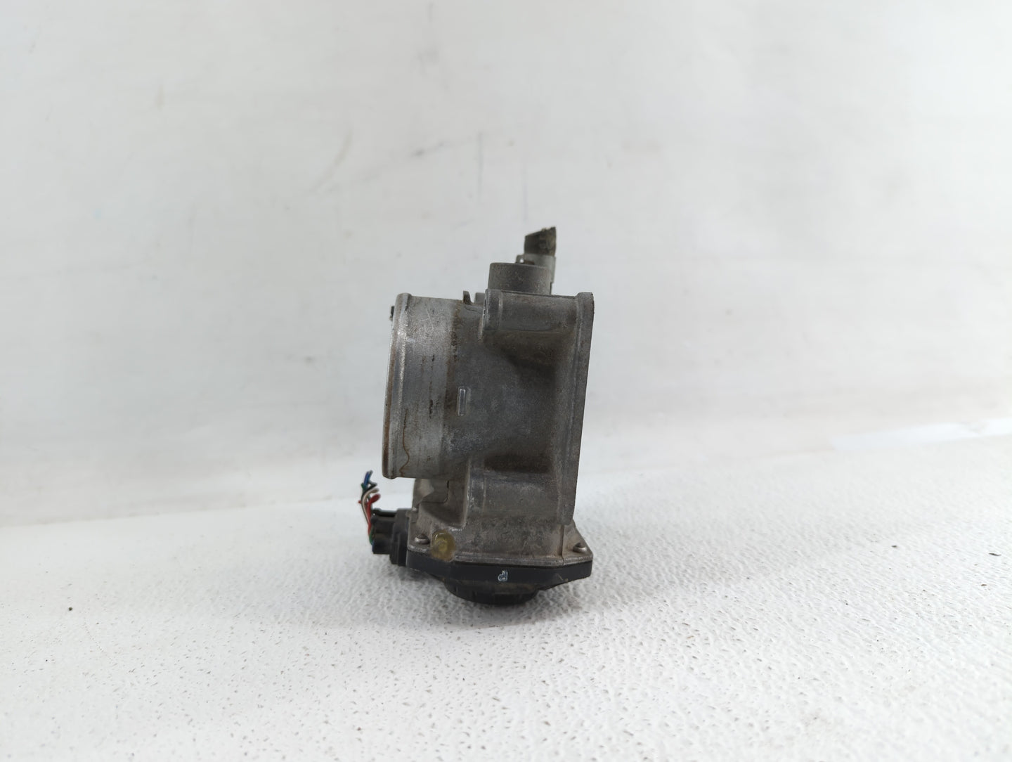 2007-2012 Nissan Sentra Throttle Body P/N:ET-A60-02 E ET-A60-02 J Fits OEM Used Auto Parts - Oemusedautoparts1.com