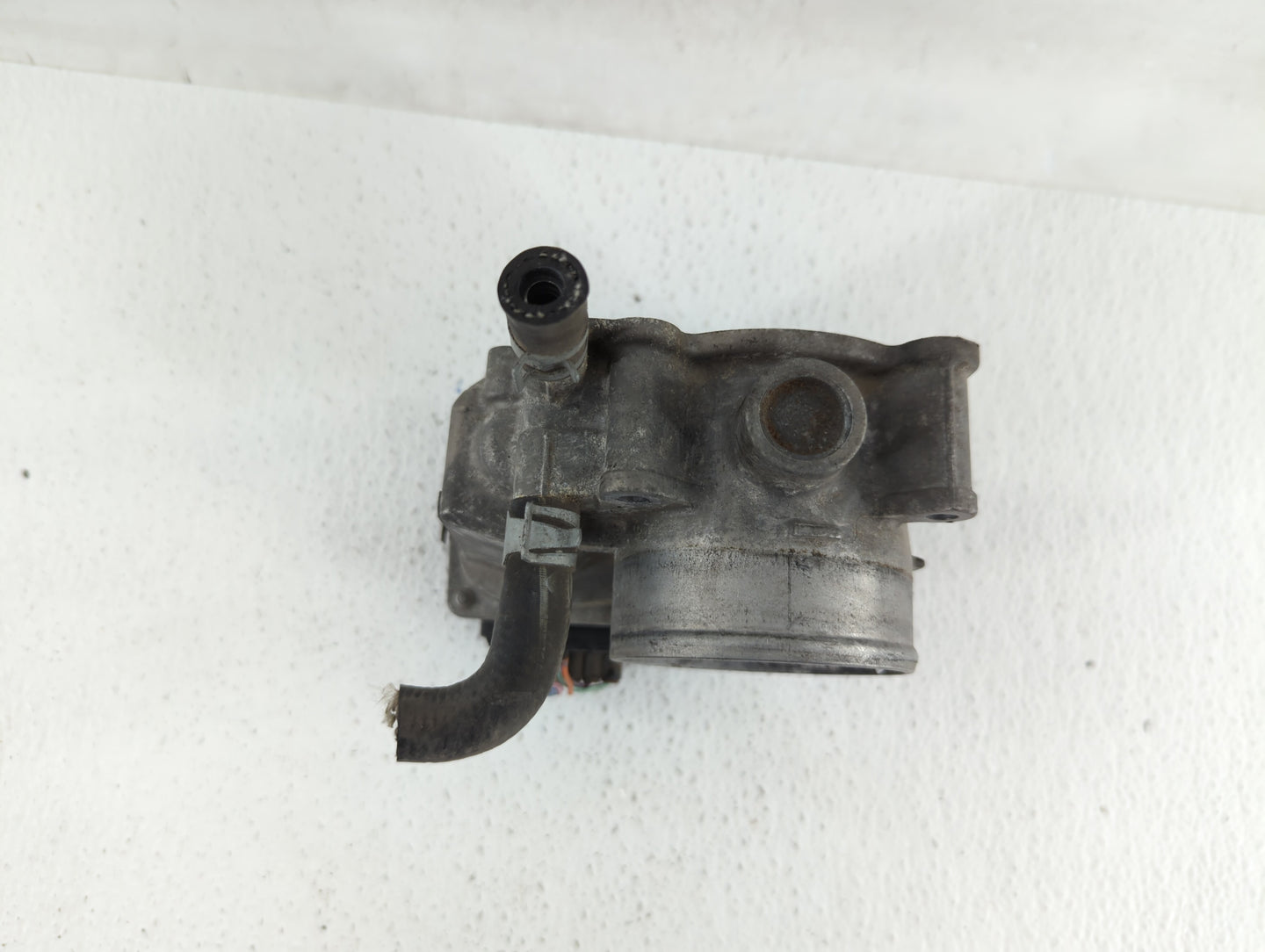 2007-2012 Nissan Sentra Throttle Body P/N:ET-A60-02 E ET-A60-02 J Fits OEM Used Auto Parts - Oemusedautoparts1.com