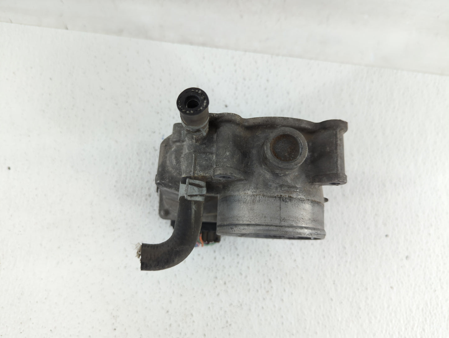 2007-2012 Nissan Sentra Throttle Body P/N:ET-A60-02 E ET-A60-02 J Fits OEM Used Auto Parts - Oemusedautoparts1.com