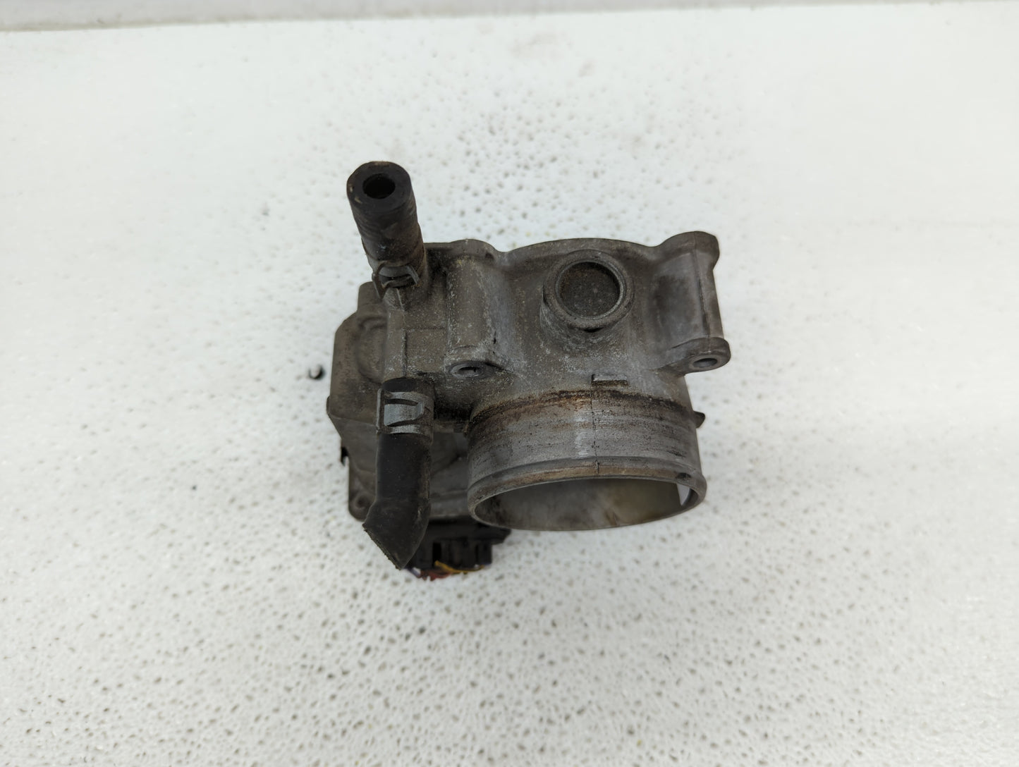 2007-2012 Nissan Sentra Throttle Body P/N:ET-A60-02 E ET-A60-02 J Fits OEM Used Auto Parts - Oemusedautoparts1.com