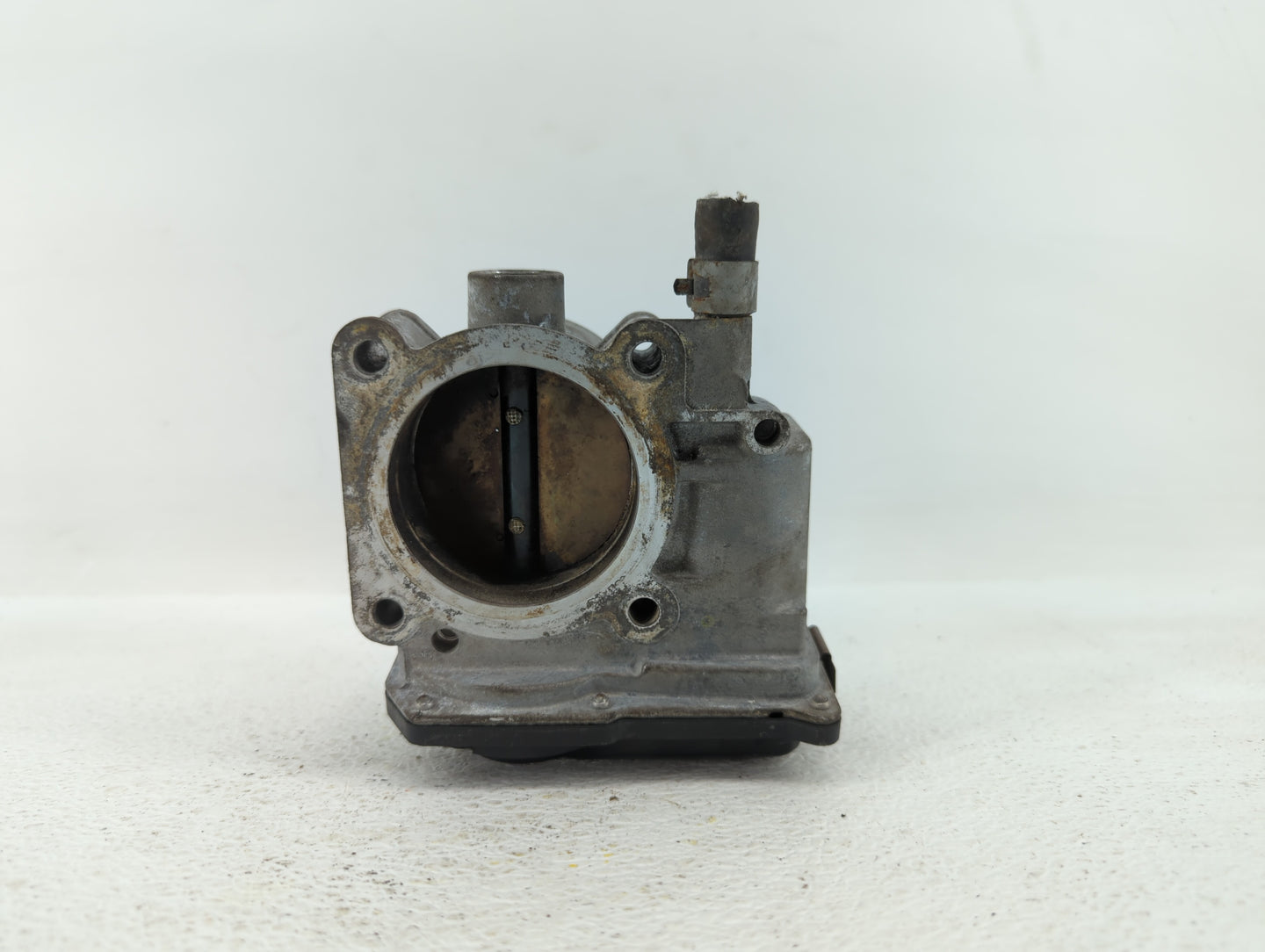 2007-2012 Nissan Sentra Throttle Body P/N:ET-A60-02 E ET-A60-02 J Fits OEM Used Auto Parts - Oemusedautoparts1.com