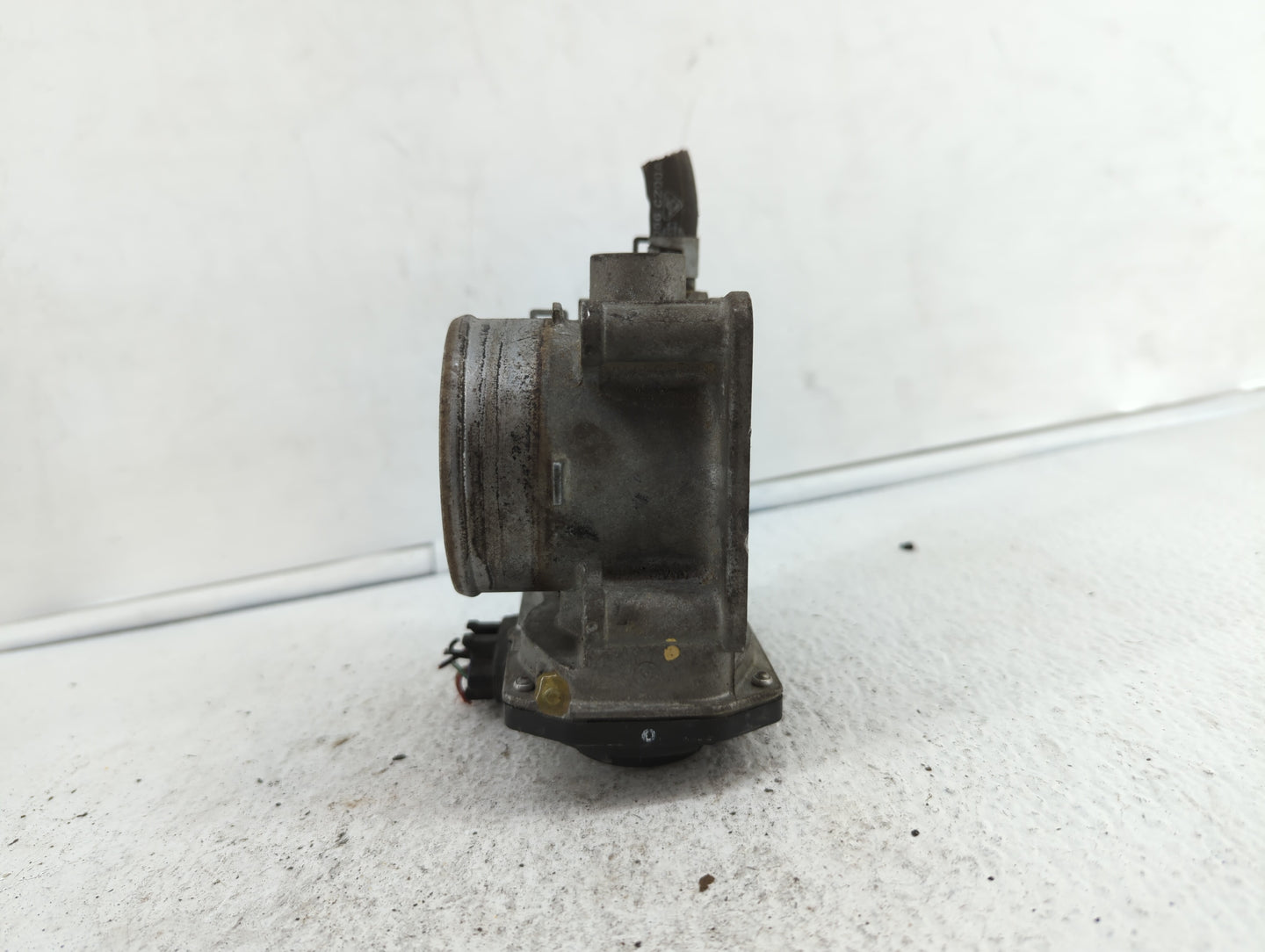 2007-2012 Nissan Sentra Throttle Body P/N:ET-A60-02 E ET-A60-02 J Fits OEM Used Auto Parts - Oemusedautoparts1.com