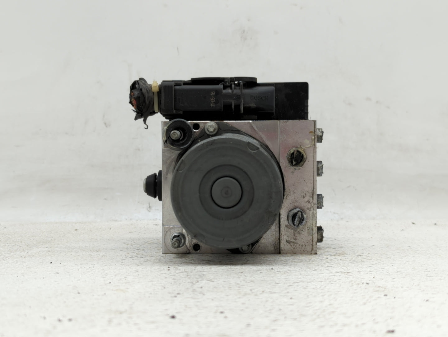 2012 Nissan Sentra ABS Pump Control Module Replacement Fits OEM Used Auto Parts - Oemusedautoparts1.com