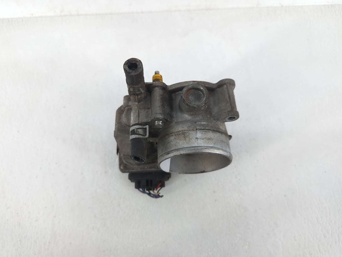 2007-2012 Nissan Sentra Throttle Body P/N:ET-A60-02 E ET-A60-02 J Fits OEM Used Auto Parts - Oemusedautoparts1.com