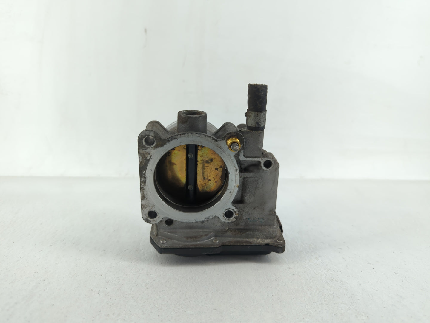 2007-2012 Nissan Sentra Throttle Body P/N:ET-A60-02 E ET-A60-02 J Fits OEM Used Auto Parts - Oemusedautoparts1.com