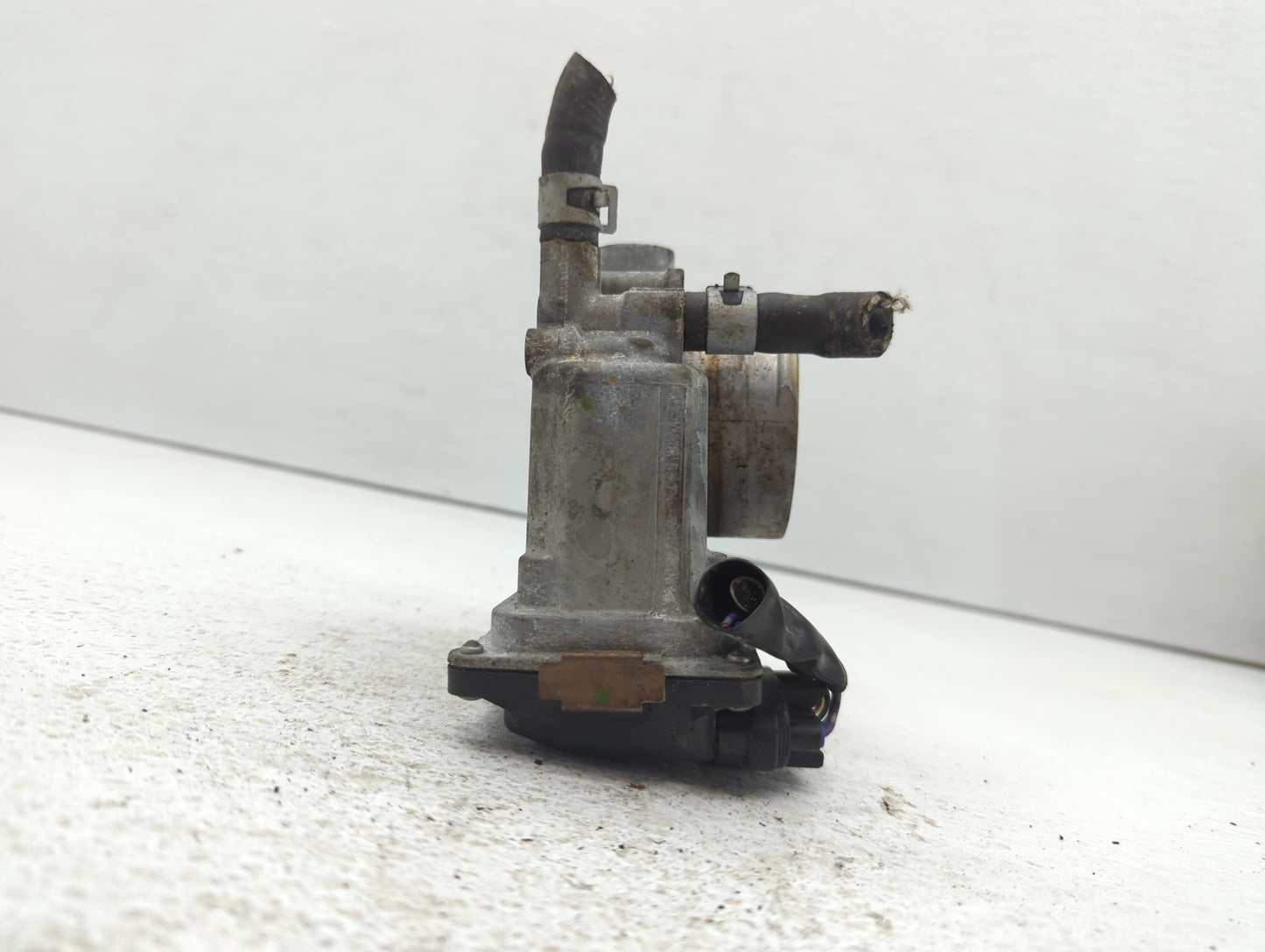 2007-2012 Nissan Sentra Throttle Body P/N:ET-A60-02 D Fits OEM Used Auto Parts - Oemusedautoparts1.com