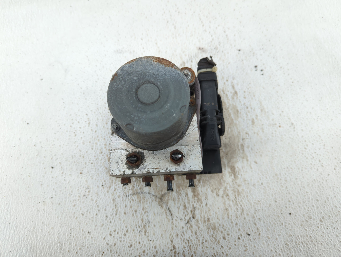 2012 Nissan Sentra ABS Pump Control Module Replacement P/N:47660 9AF0A Fits OEM Used Auto Parts - Oemusedautoparts1.com
