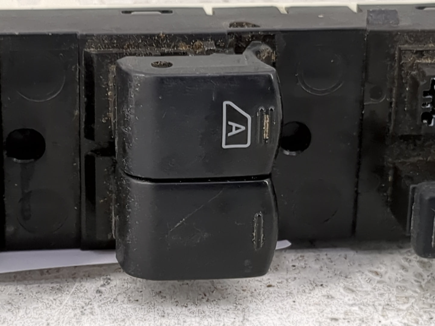 2010-2012 Nissan Sentra Master Power Window Switch Replacement Driver Side Left P/N:25401 ZT50B 011EA01 Fits Fits 2010 2011 