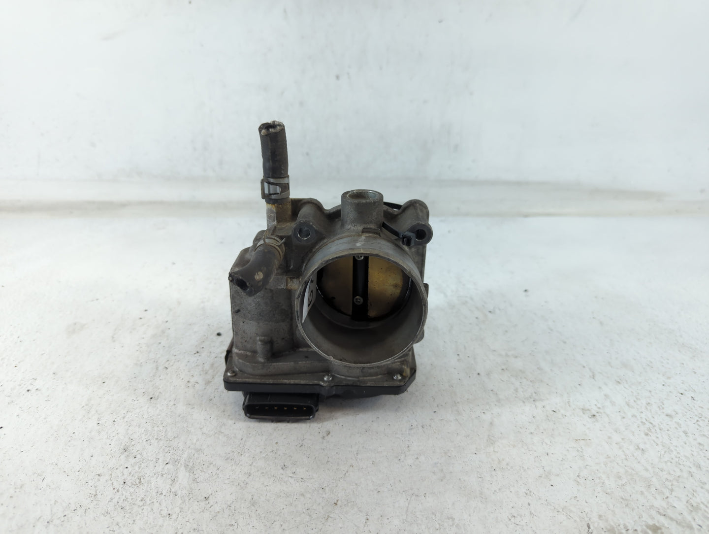 2007-2012 Nissan Sentra Throttle Body P/N:ET-A60-02 D Fits OEM Used Auto Parts - Oemusedautoparts1.com