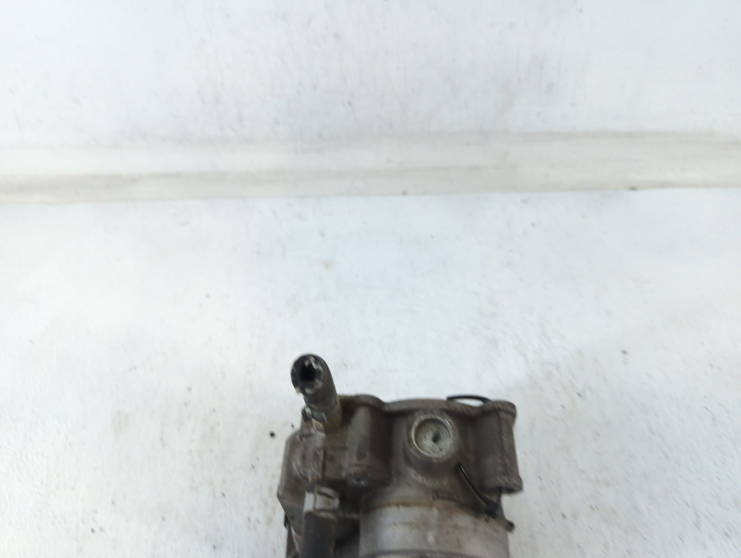 2007-2012 Nissan Sentra Throttle Body P/N:ET-A60-02 D Fits OEM Used Auto Parts - Oemusedautoparts1.com