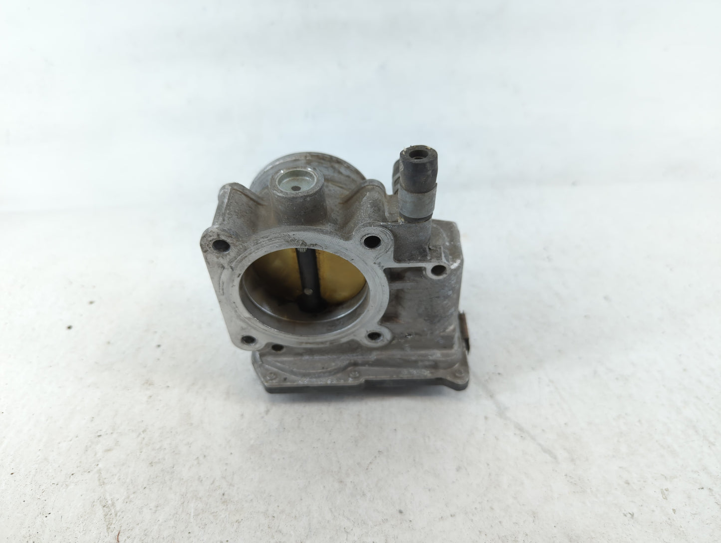 2007-2012 Nissan Sentra Throttle Body P/N:ET-A60-02 D Fits OEM Used Auto Parts - Oemusedautoparts1.com