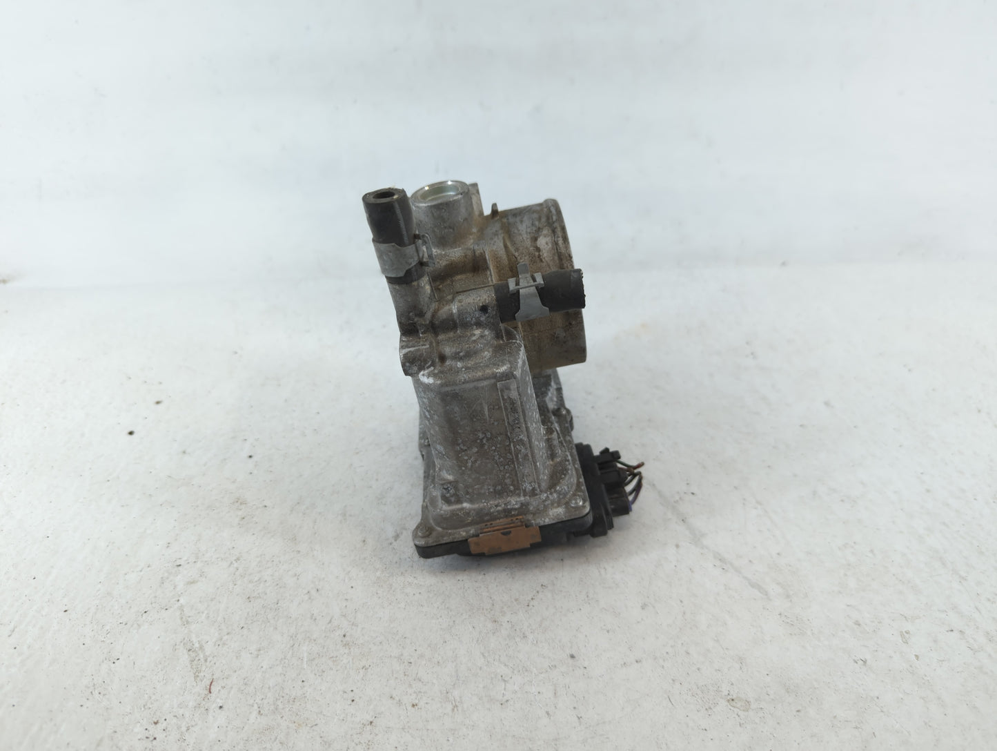2007-2012 Nissan Sentra Throttle Body P/N:ET-A60-02 D Fits OEM Used Auto Parts - Oemusedautoparts1.com