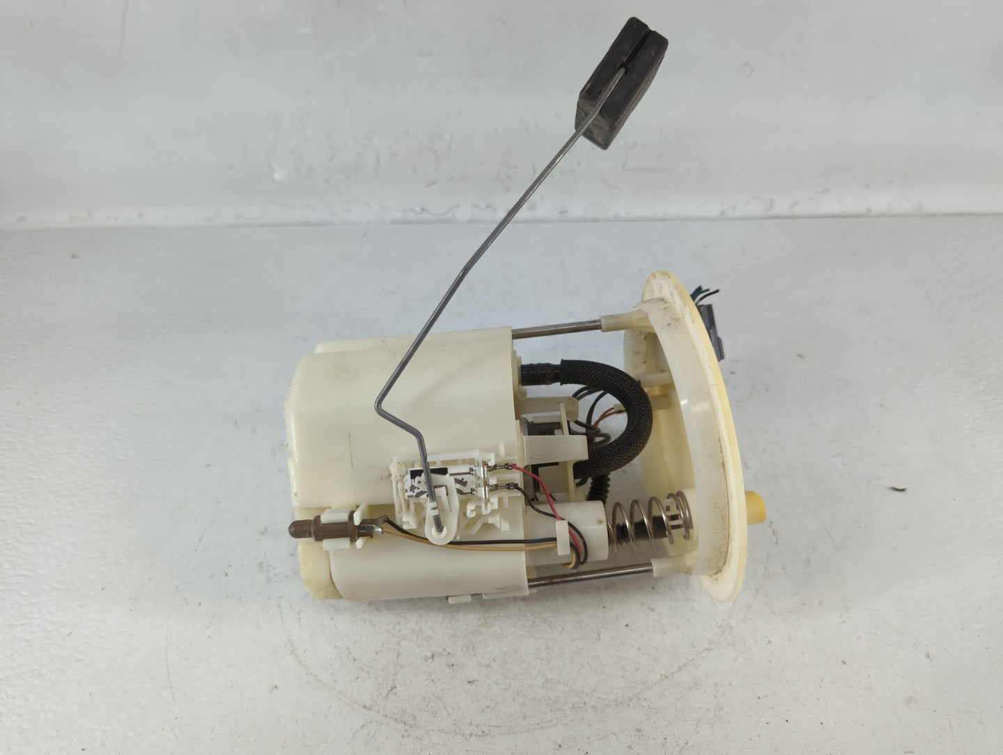 2011-2012 Nissan Sentra Electrical Gas Fuel Pump Assembly - Oemusedautoparts1.com