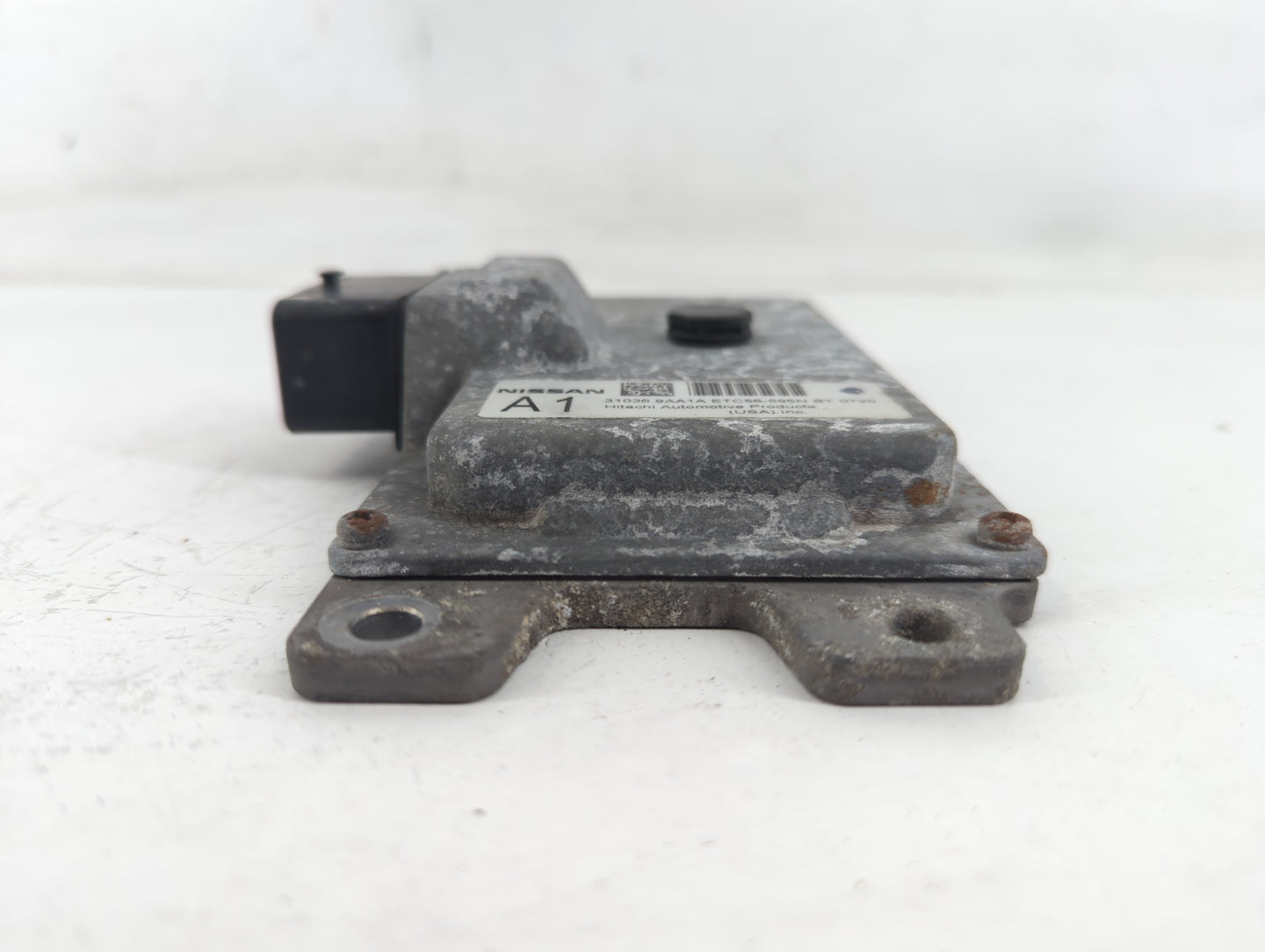 2012-2012 Nissan Sentra Chassis Control Module Ccm Bcm Body Control - Oemusedautoparts1.com