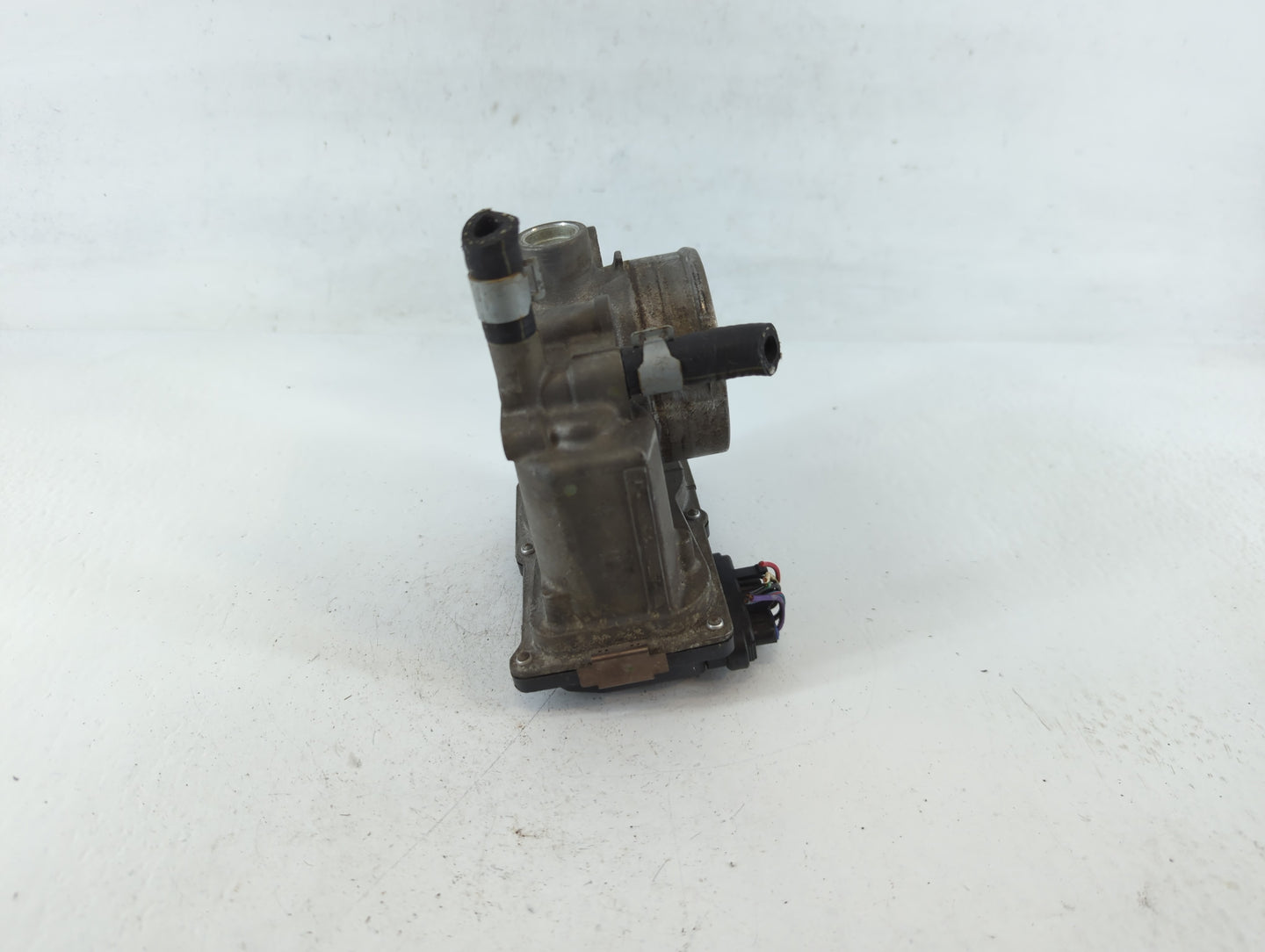 2007-2012 Nissan Sentra Throttle Body P/N:ET-A60-02 D Fits OEM Used Auto Parts - Oemusedautoparts1.com