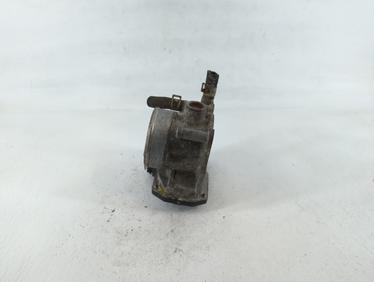 2007-2012 Nissan Sentra Throttle Body P/N:ET-A60-02 D Fits OEM Used Auto Parts - Oemusedautoparts1.com