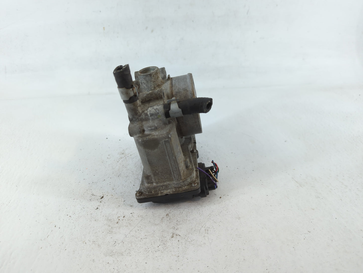 2007-2012 Nissan Sentra Throttle Body P/N:ET-A60-02 D Fits OEM Used Auto Parts - Oemusedautoparts1.com