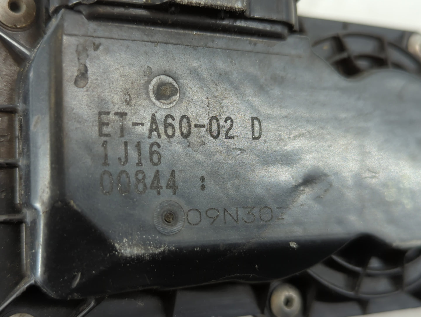 2007-2012 Nissan Sentra Throttle Body P/N:ET-A60-02 D Fits OEM Used Auto Parts - Oemusedautoparts1.com