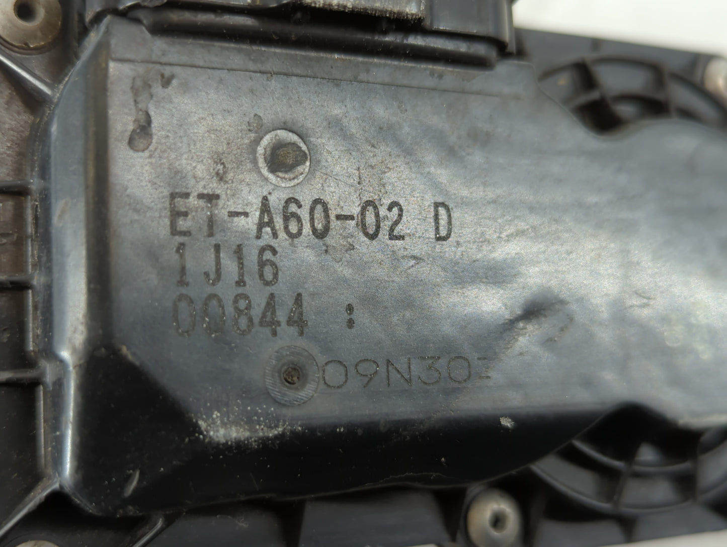 2007-2012 Nissan Sentra Throttle Body P/N:ET-A60-02 D Fits OEM Used Auto Parts - Oemusedautoparts1.com