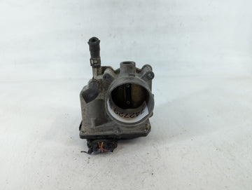 2007-2012 Nissan Sentra Throttle Body P/N:ET-A60-02 GB8E9F991BB Fits Fits 2007 2008 2009 2010 2011 2012 2013 OEM Used Auto P