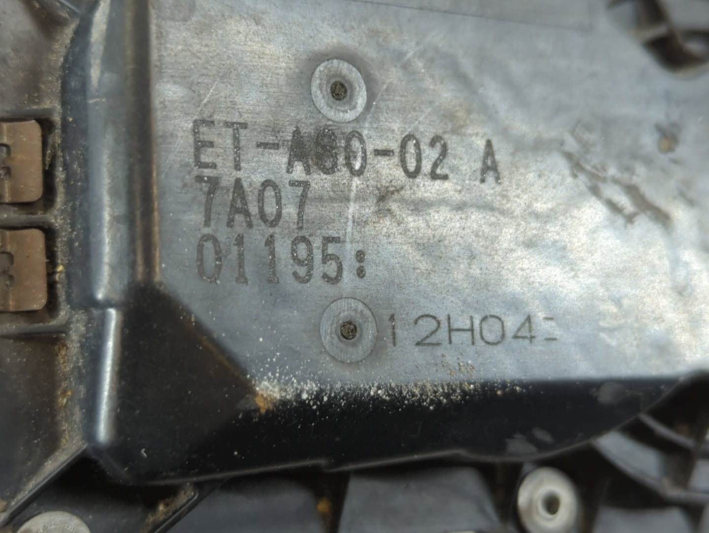 2007-2012 Nissan Sentra Throttle Body P/N:ET-A60-02 GB8E9F991BB Fits Fits 2007 2008 2009 2010 2011 2012 2013 OEM Used Auto P