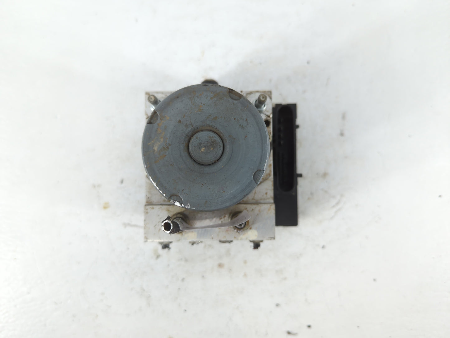 2012 Nissan Sentra ABS Pump Control Module Replacement P/N:0 265 251 613 AC Fits OEM Used Auto Parts - Oemusedautoparts1.com