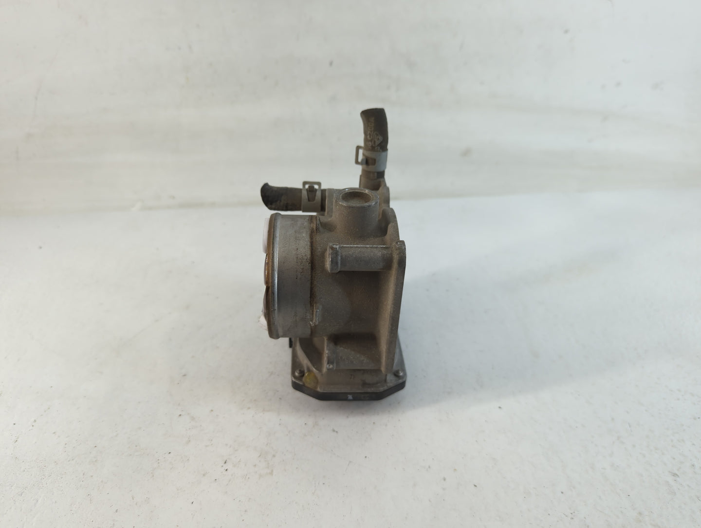2007-2012 Nissan Sentra Throttle Body P/N:ET-A60-02 Fits OEM Used Auto Parts - Oemusedautoparts1.com