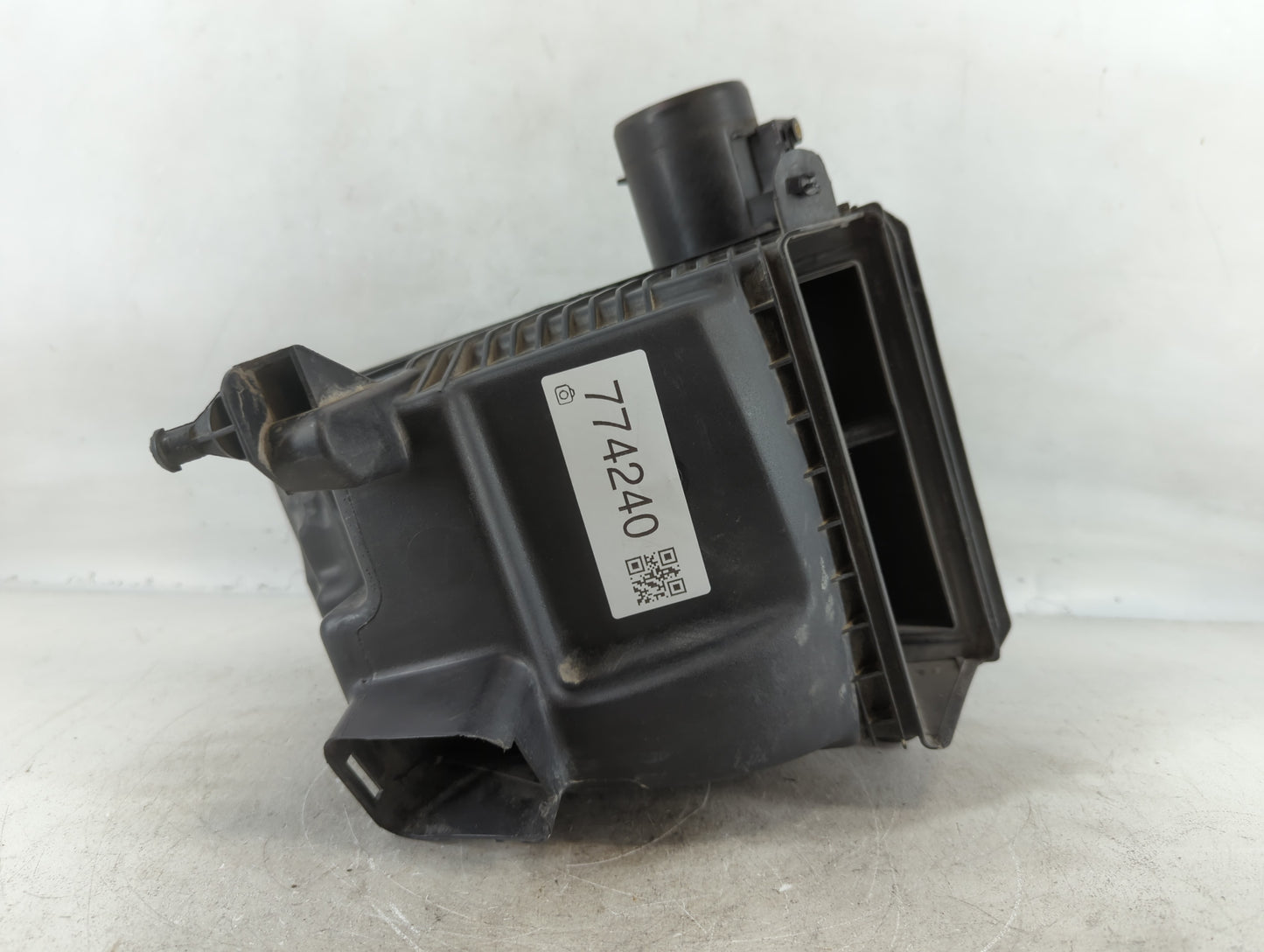 2007-2012 Nissan Sentra Air Cleaner Intake-duct Hose Tube - Oemusedautoparts1.com