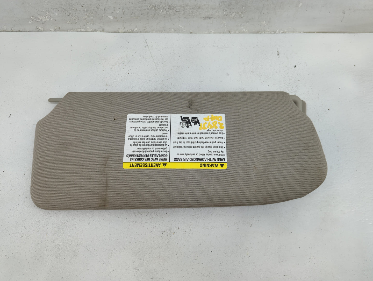 2011-2012 Nissan Sentra Sun Visor Shade Replacement Driver Left Mirror Fits Fits 2011 2012 OEM Used Auto Parts - Oemusedauto